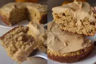 Torta matera de naranja con avena y nueces: casera, esponjosa y sin harinas