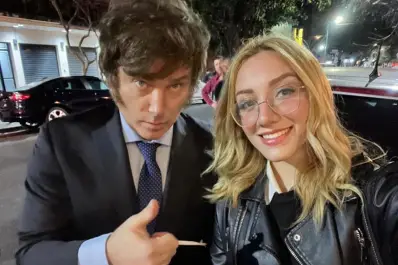 Quién es Eugenia Rolón, la influencer libertaria que manejaba alcoholizada y chocó contra un poste