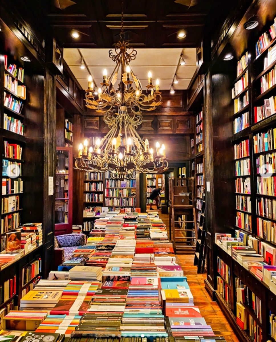 Librería Eterna Cadencia