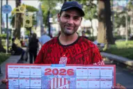 LA GACETA entregó el calendario 2026 de San Martín de Tucumán