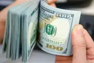 El lento cambio de la deuda pública por deuda privada