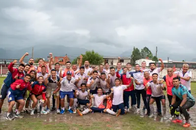 La lluvia no frenó a Tucumán Central, que avanzó a la final del Torneo Regional Federal Amateur