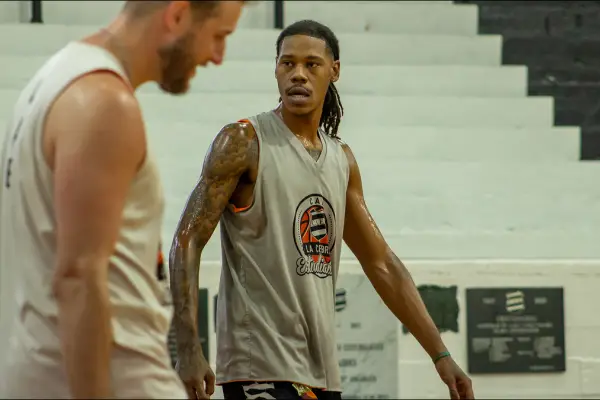 Estudiantes sale a la ruta en busca de afirmarse en la Liga Argentina de Básquet