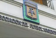 Escándalo en la AFA: la entidad negó irregularidades en sus balances y cruzó a la IGJ por la investigación contable