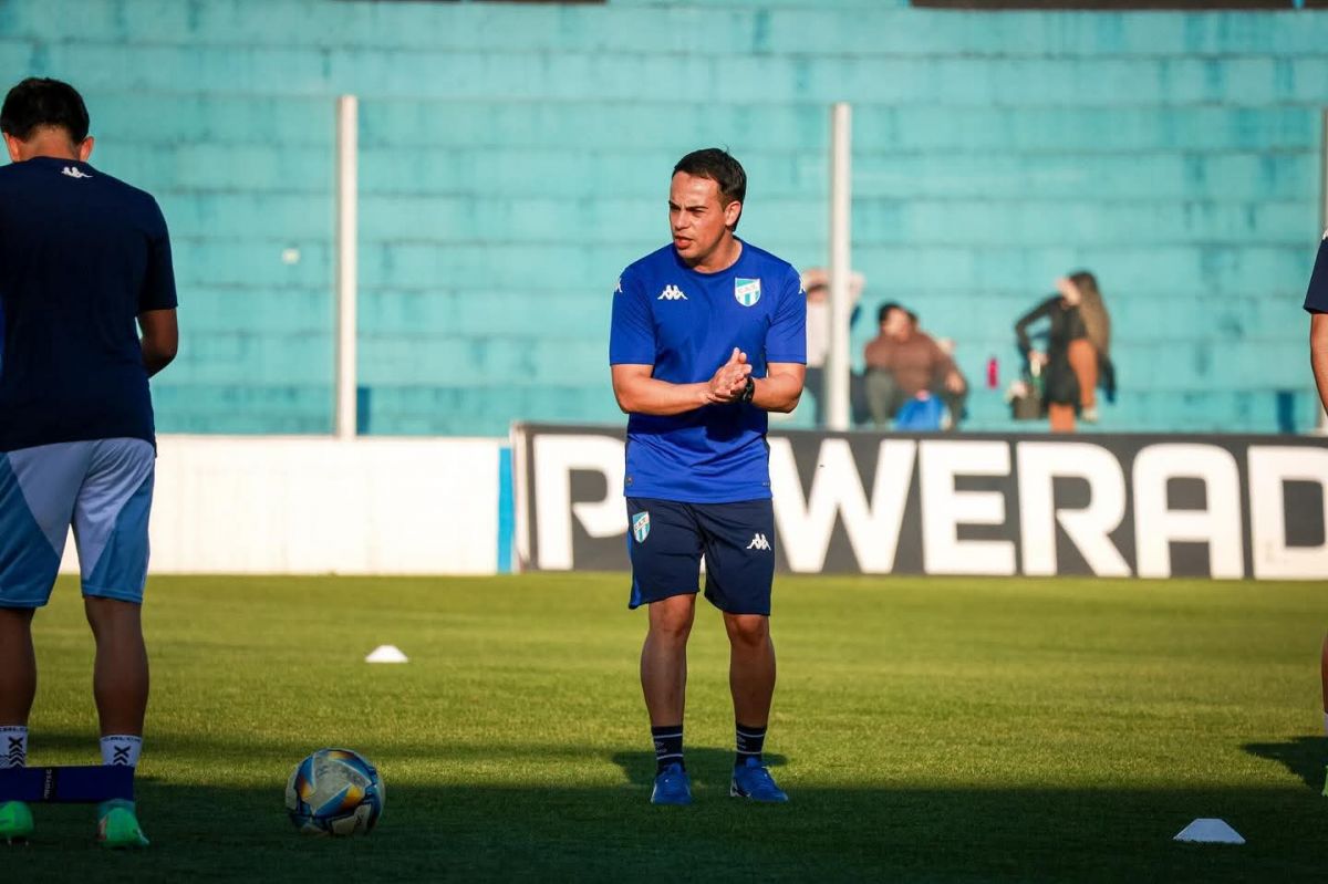 A FULL. El 