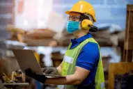 El empleo privado formal cayó a su nivel más bajo desde 2022, según un informe