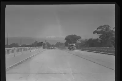 Recuerdos fotográfico: así lucía el puente Lucas Córdoba poco después de la inauguración
