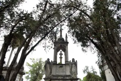 Cuando la ornamentación para la muerte se interpreta como un lenguaje de su tiempo