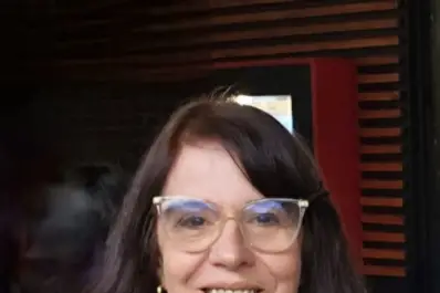 Rosana Aldonate: “La escritura sucede en los umbrales”