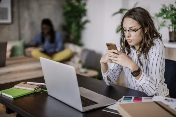 Neurocientíficos descifraron la procrastinación: cómo funciona el mecanismo que nos hace postergar todo