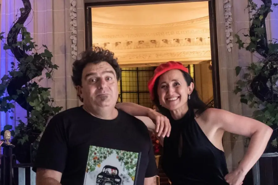 SOCIEDAD. Vigil junto a Laura Catena, en la presentación del libro que hicieron juntos. 