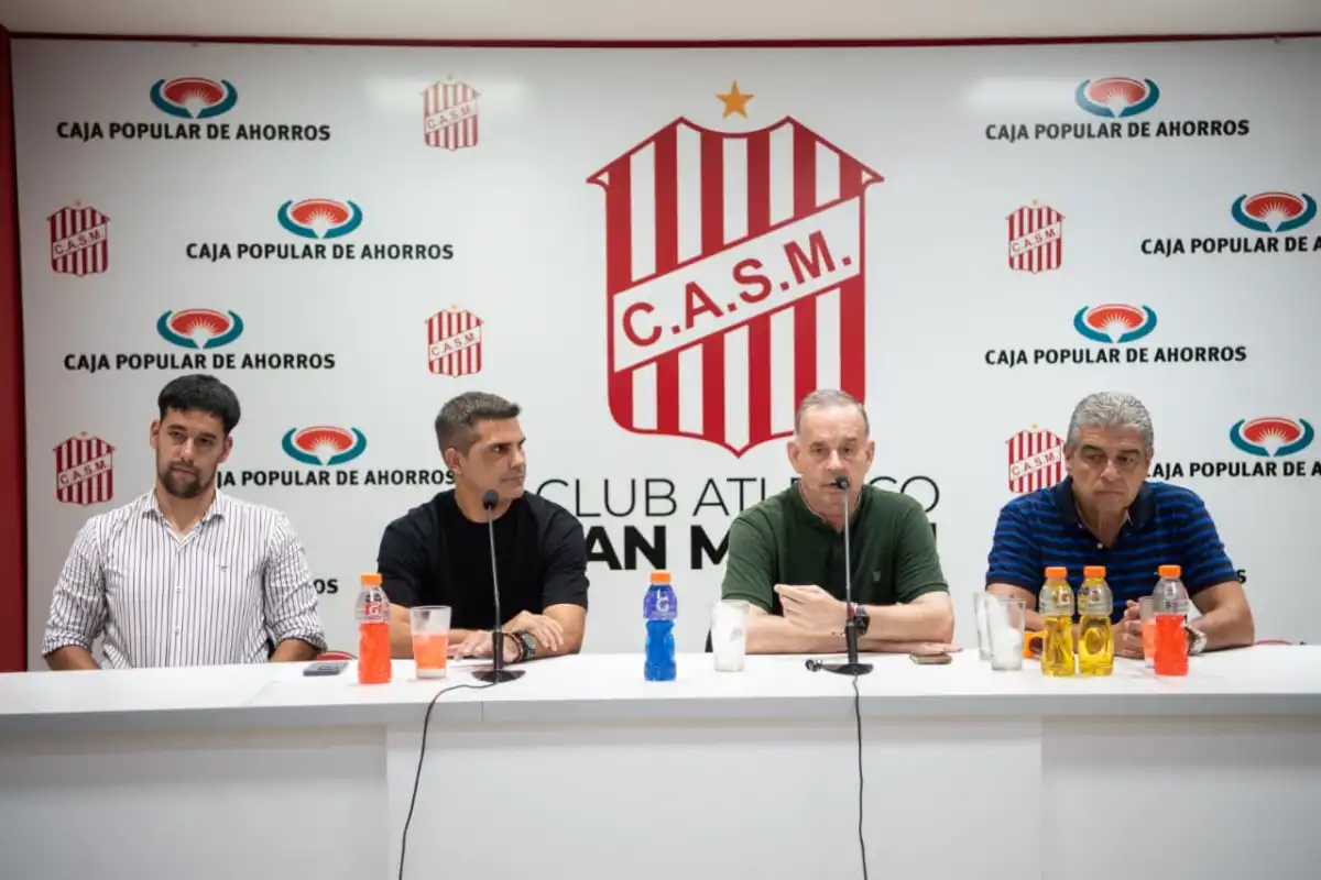 DIRIGENTES. Gerónimo García Mirkin, Facundo Pérez Castro, Oscar Mirkin y Ernesto Baaclini hablaron ante los medios.