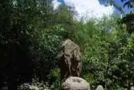 El hombre que hace hablar a las piedras: Don Rosendo Cancino y su museo de fe en Tafí del Valle