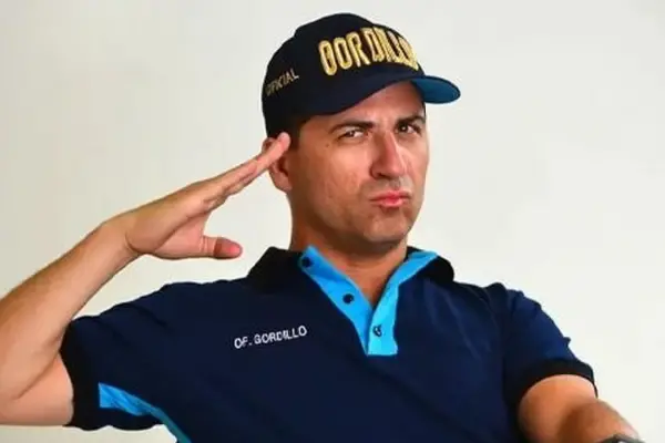 El verano imparable del Oficial Gordillo se vive en Carlos Paz