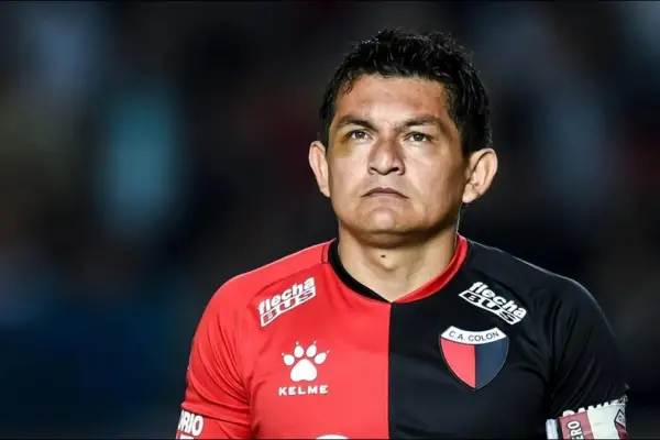 Colón volvió a extenderle la licencia a “Pulga” Rodríguez y crece la incertidumbre sobre su futuro