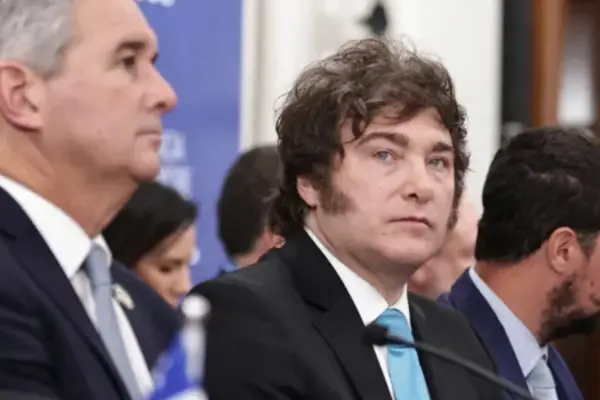 Milei viaja a Paraguay para la firma del acuerdo comercial entre el Mercosur y la Unión Europea