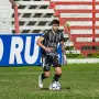 Cuando el fútbol no alcanza: tiene 26 años, juega en la Liga Tucumana y trabaja como Uber y vendedor de ropa