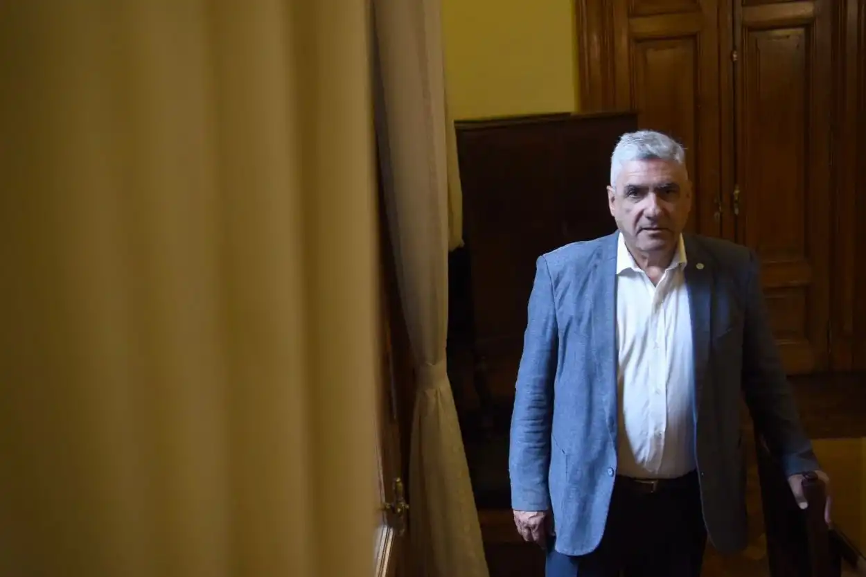 Daniel Abad: “El problema no pasa por el gasto público, sino por la caída de ingresos”