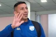 “Bebe” Acosta firmó contrato con San Martín de San Juan