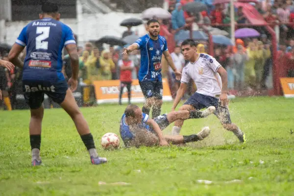 Tucumán Central ganaba la primera final, pero la lluvia obligó a suspender el partido