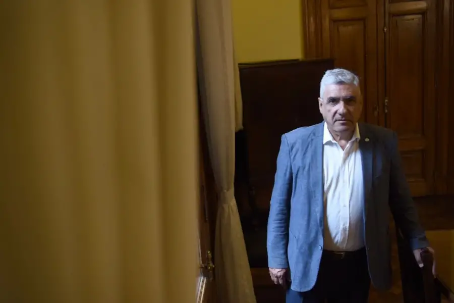 Daniel Abad: “El problema no pasa por el gasto público, sino por la caída de ingresos”