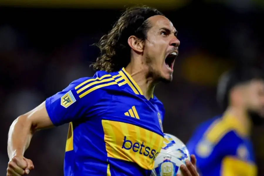 ENTRE ALGODONES. Desde su llegada en 2023, Cavani ha tenido una serie de lesiones que lo privaron de múltiples encuentros.