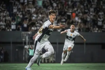 Dije que sí de una: llegó Javier Domínguez y explicó por qué eligió jugar en Atlético Tucumán