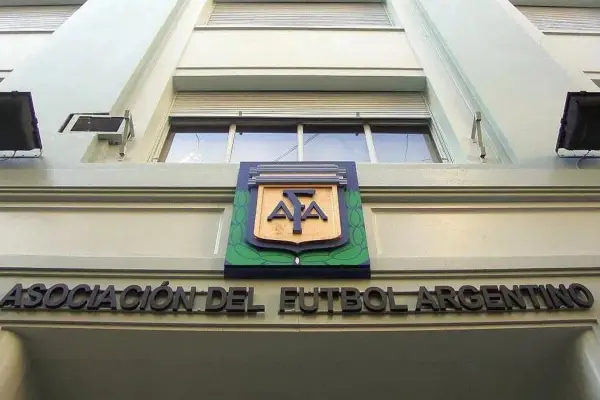 Escándalo en la AFA: denuncian una maniobra para que un juez cercano al kirchnerismo decida el futuro de la causa