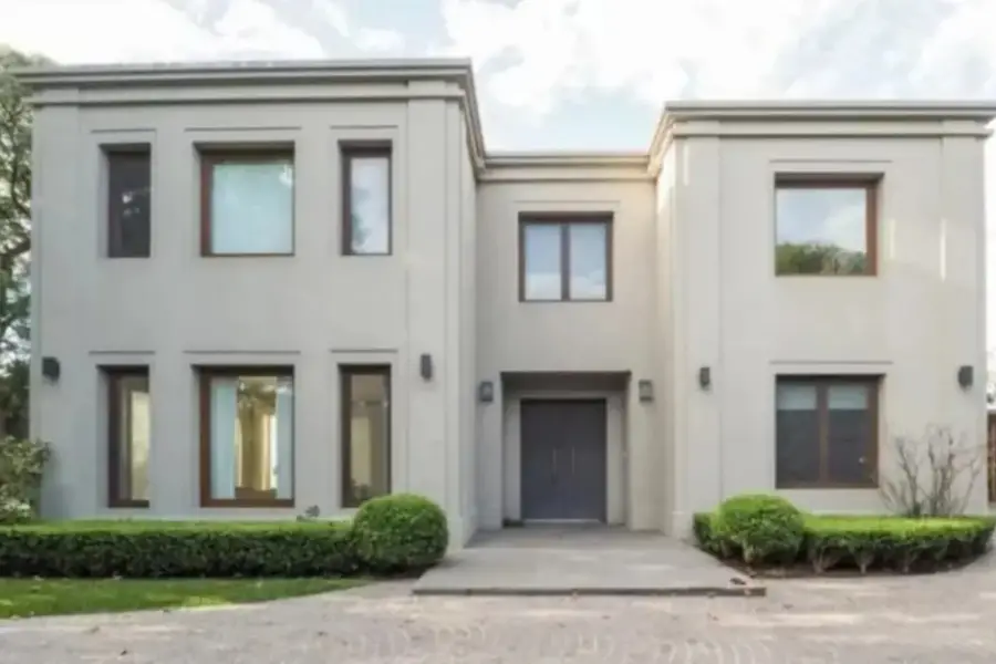 Así es la lujosa casa donde viven Lali Espósito y Pedro Rosemblat: estilo contemporáneo y creatividad en cada rincón