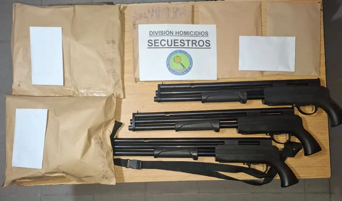 El crimen de Érika Álvarez: secuestran camionetas y escopetas en Yerba Buena