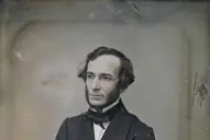 Honremos a Alberdi, pero sin desmerecer a Matienzo