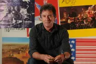 Murió Rob Hirst, el alma de Midnight Oil y compañero de ruta del ministro Peter Garrett