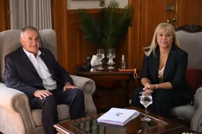 Obras y transporte, los temas en la agenda de Jaldo y Chahla