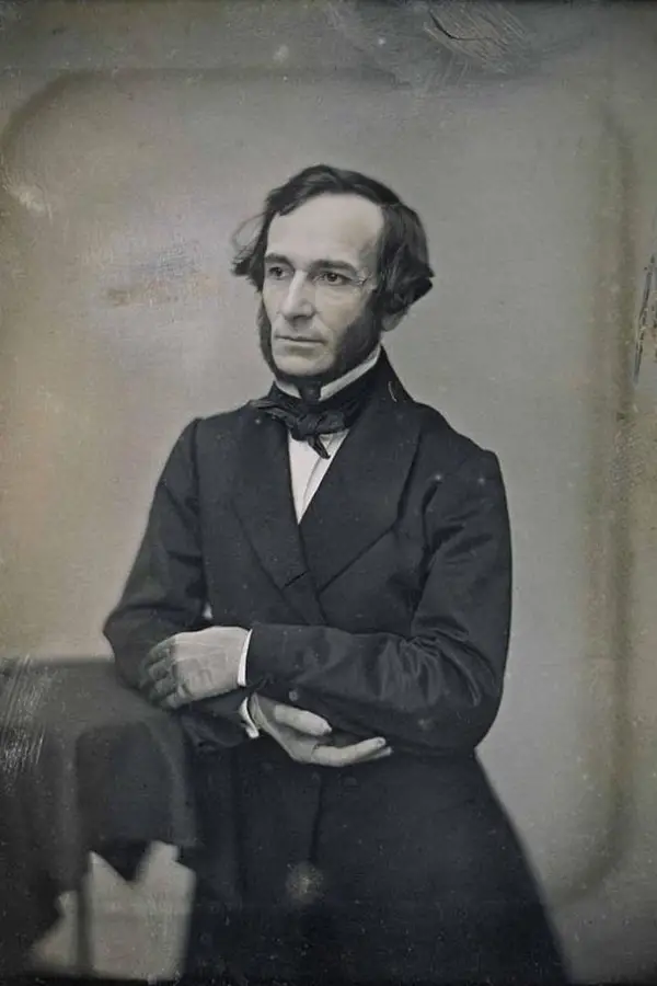 Honremos a Alberdi, pero sin desmerecer a Matienzo