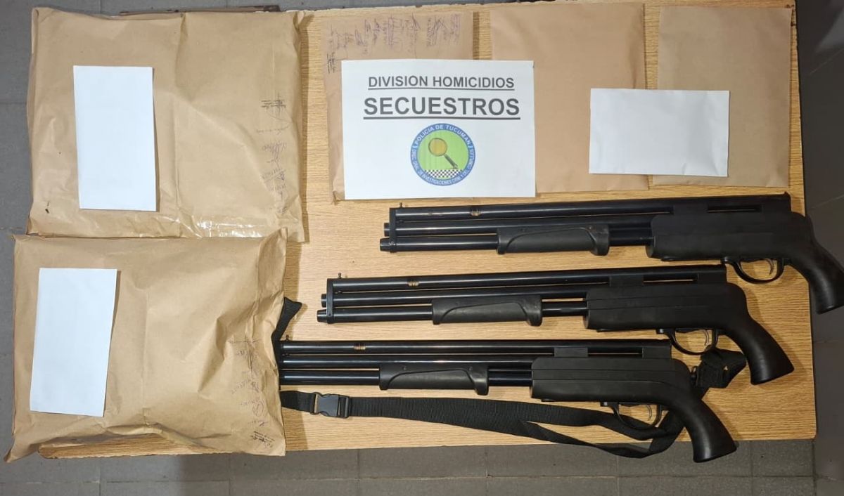El crimen de Érika Álvarez: secuestran camionetas y escopetas en Yerba Buena