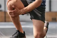 No es la natación: esta sencilla actividad es la más indicada para las personas con dolor de rodilla