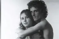 La dura historia detrás de Seguir viviendo sin tu amor: a quién dedicó Spinetta el tema que marcó su carrera