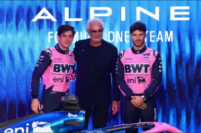 “Ya no hay excusas”: la dura advertencia de Flavio Briatore a Franco Colapinto tras la presentación del nuevo auto de Alpine