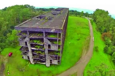 Esqueletos, cajones y rincones