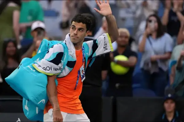 Francisco Cerúndolo quedó eliminado del Abierto de Australia tras caer ante Alexander Zverev
