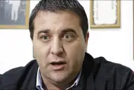 Pablo Toviggino intenta tomar distancia de los negocios ligados a pases de jugadores