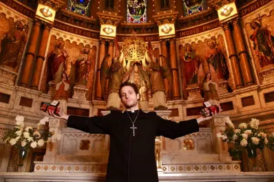 Después de El Jockey y El Ángel: ¿cuál es el nuevo proyecto de Luis Ortega con Wos?