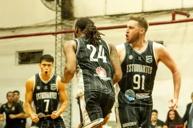 Estudiantes, firme en el inicio en la Liga Argentina: “Es muy lindo jugar a cancha llena”