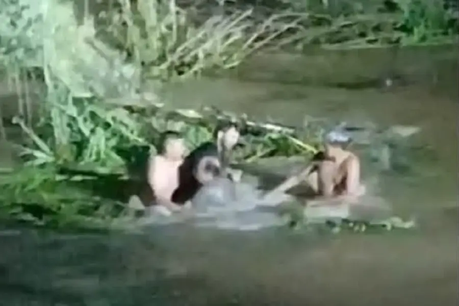 Dramático rescate en el Río Salí: un hombre fue salvado tras arrojarse al cauce desde el puente Las Salinas