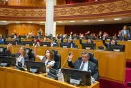 La Legislatura ratificó los dos DNU de Jaldo, entre críticas de la oposición