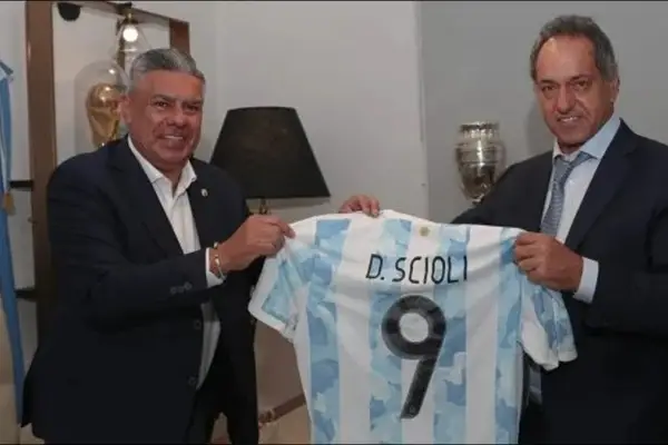 La llamativa reacción de Daniel Scioli ante las denuncias a Chiqui Tapia y Pablo Toviggino