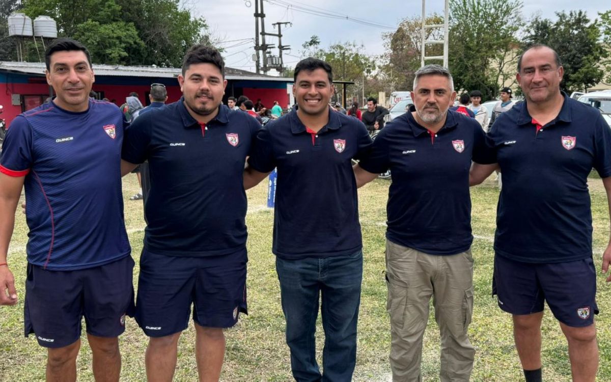 EL STAFF. El equipo de trabajo que día a día permite al equipo entrenar y jugar con normalidad.