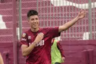 Quién es Alexis Segovia, el extremo campeón de la Sudamericana que llega para cubrir la baja de RRR