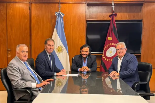 Reforma laboral: Jaldo y los gobernadores del NOA reclamaron a Nación un esquema de compensaciones