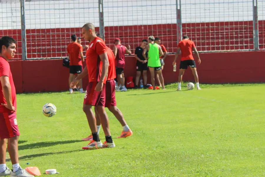 PREPARADOS. El plantel 